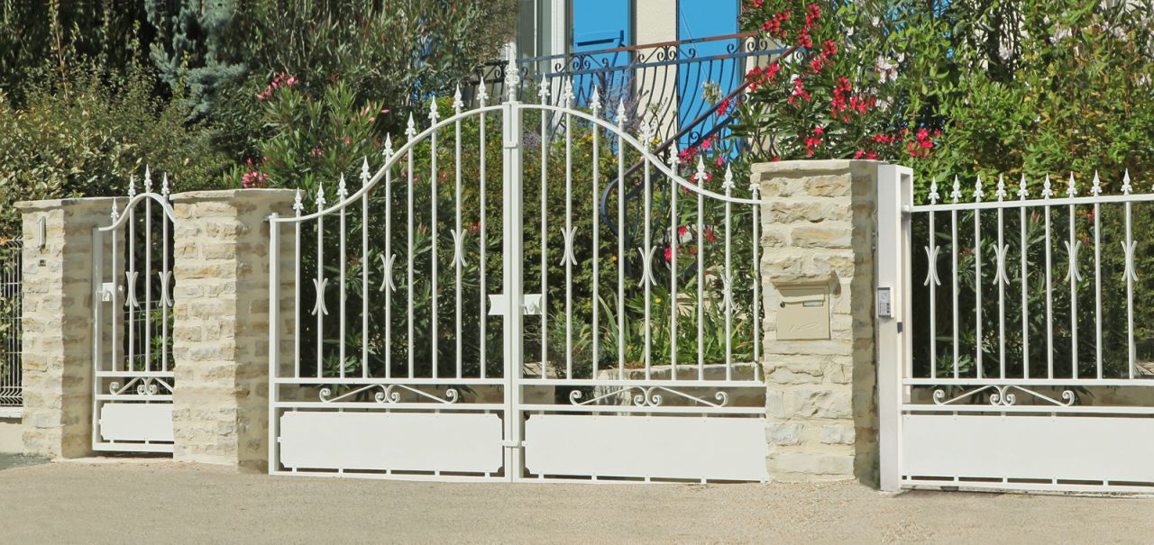 Bescherming van hekken en poorten